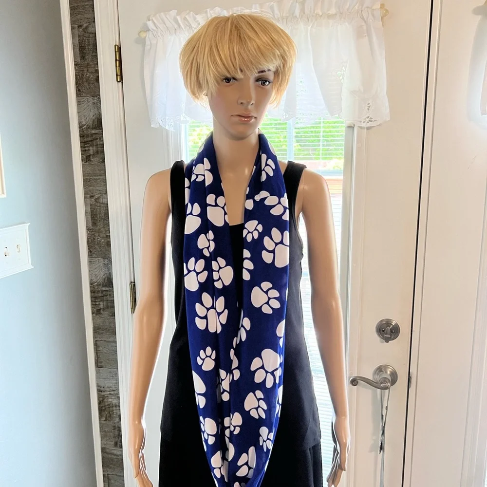 Lot of 3‎ Infinity Scarfs